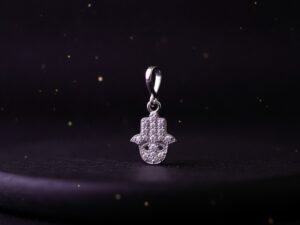 Dije de la Mano de Fátima en Plata .925