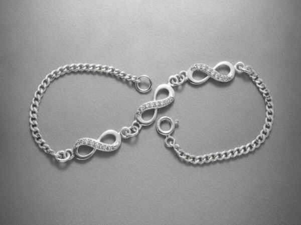Pulsera Triple Infinito en Plata .925, detalle 13