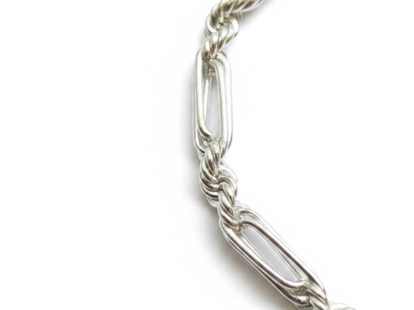 Pulsera Minimalista de Plata de Ley .925