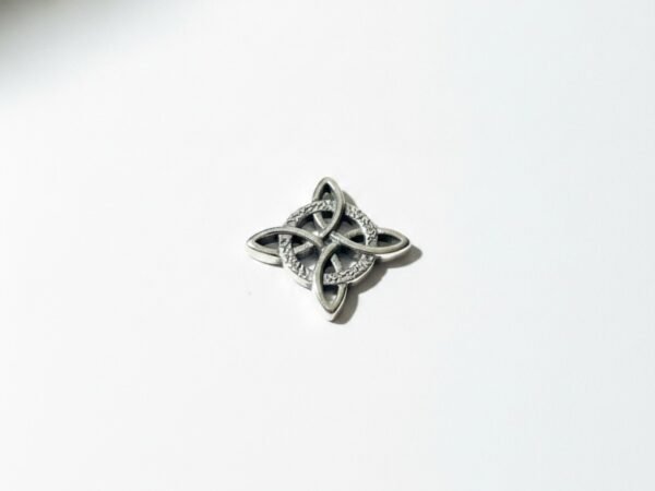Pulsera Celta Nudo De Bruja de Plata .925